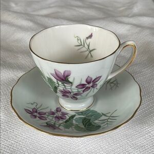 Colclough Bone China Floral Teacup and saucer - England